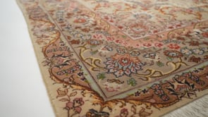 Persian Rug Tabriz Handmade Area Traditional 6'7"x9'8" (7x10) Whites/Beige Pink Naghsh Floral Design #35808